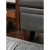 顧家の家と住宅のアメリカジ式は簡単に本革の牛革の頭層レザ・ソファのお客様のソファを組み合わせます。